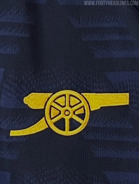 Arsenal 26-27 Away Kit